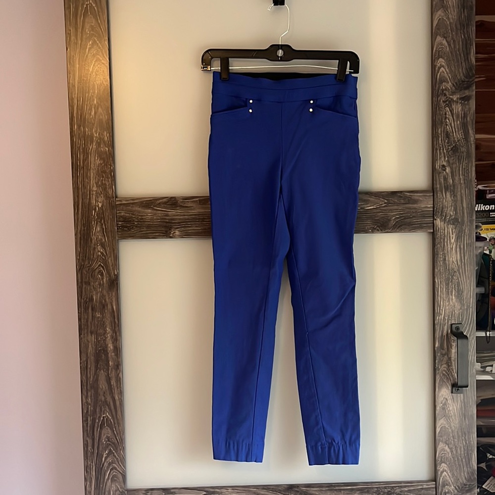 Violets and Roses Blue Pants size 2/26